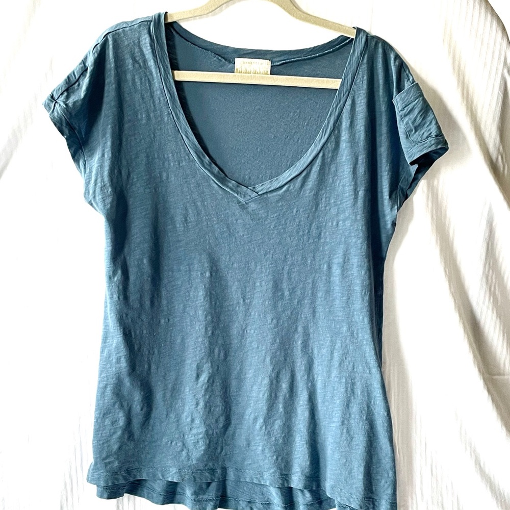 COPY - Women’s Anthropologie tee